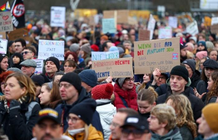 Tens of thousands protest in Berlin against proposed German immigration crackdown