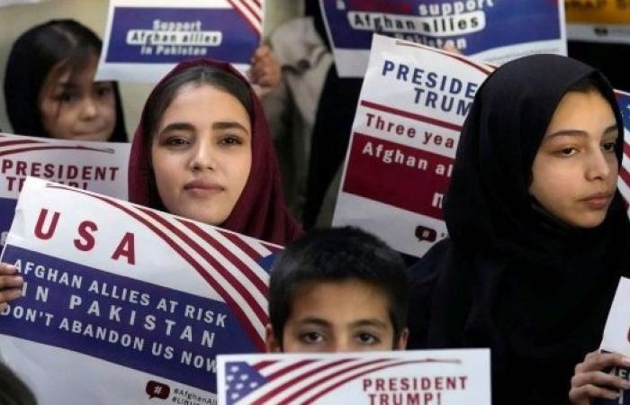 Pakistan issues deadline for Afghan refugees as Trump blocks US resettlement pathway