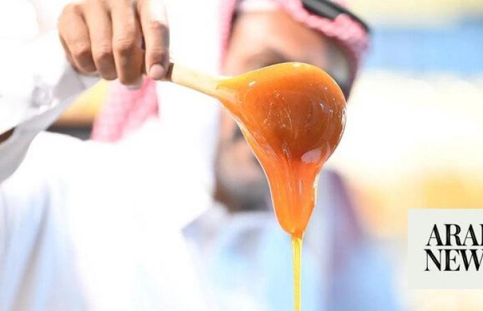 Jazan honey festival attracts customers