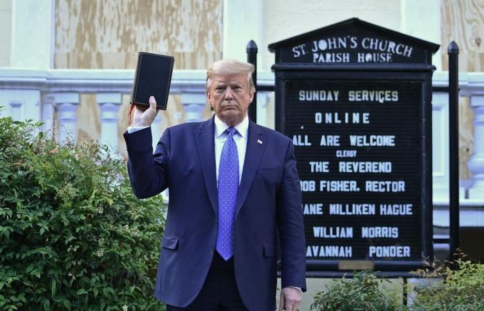 Bringing religion back: Non-denominational Trump’s ‘God squad’ grows influence at White House