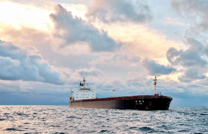 Oil spill nightmare looms as Russia’s sanctions-dodging tankers clog the Baltic