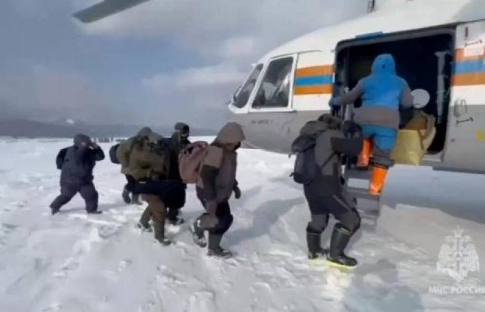 More than 100 trapped fishermen rescued from ice floe in Russia’s Far East