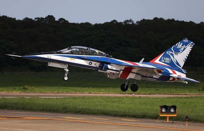 Taiwan air force grounds locally made Brave Eagle training jets after crash