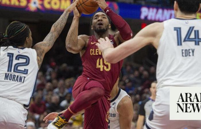 Cavaliers hold off Grizzlies for seventh straight NBA win