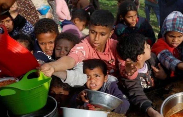 Gaza food prices soar after Israel halts aid deliveries