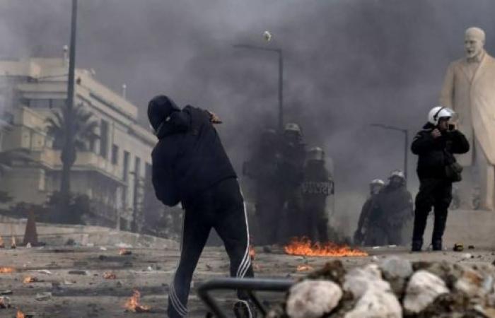 Violent clashes erupt in Greece after fresh protests over fatal 2023 train crash