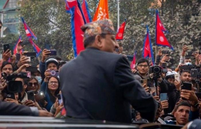 Grown frustrated with the republic, many Nepalis want the monarchy back