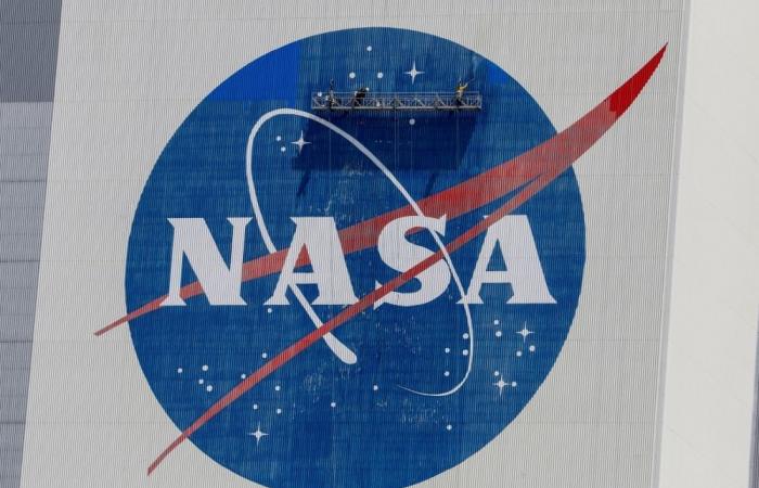 Nasa fires chief scientist, more Trump cuts to come