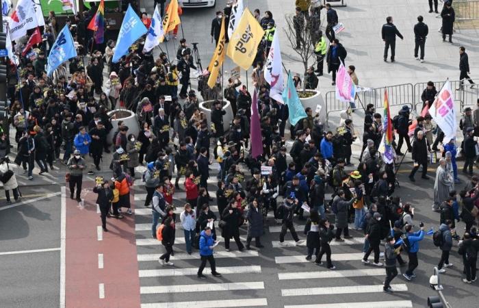 Protests mount as Constitutional Court delays verdict on impeached South Korean President Yoon