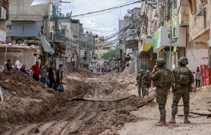 Israel mobilises tens of thousands of reservists as Gaza offensive intensifies, Netanyahu blames Qatar for truce collapse
