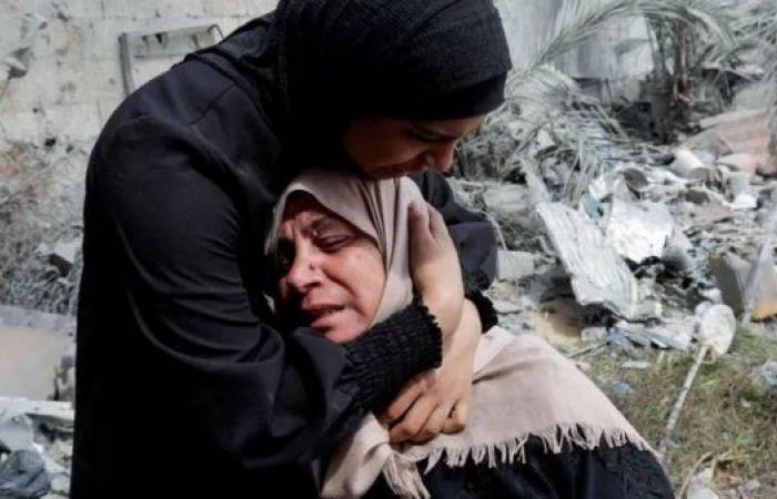 Hamas says 'no point' to talks as Israel plans expanded Gaza offensive