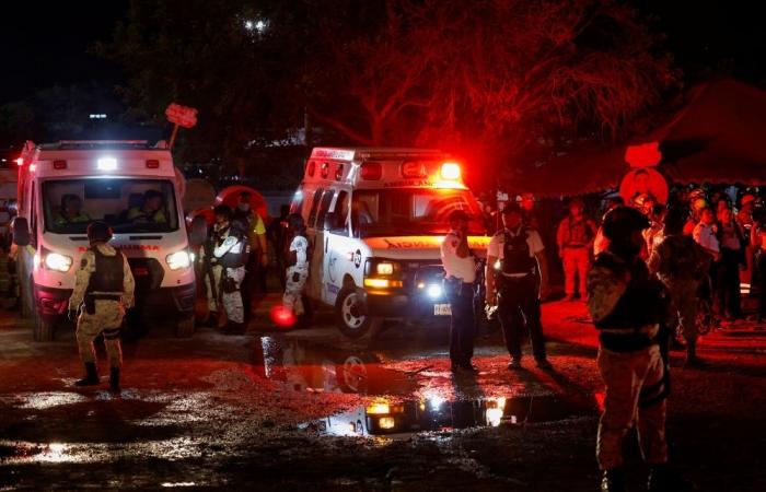 Seven injured as stage collapses at Mexico City concert amid strong winds