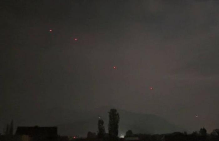 India and Pakistan accuse each other of ceasefire violations hours after reaching deal