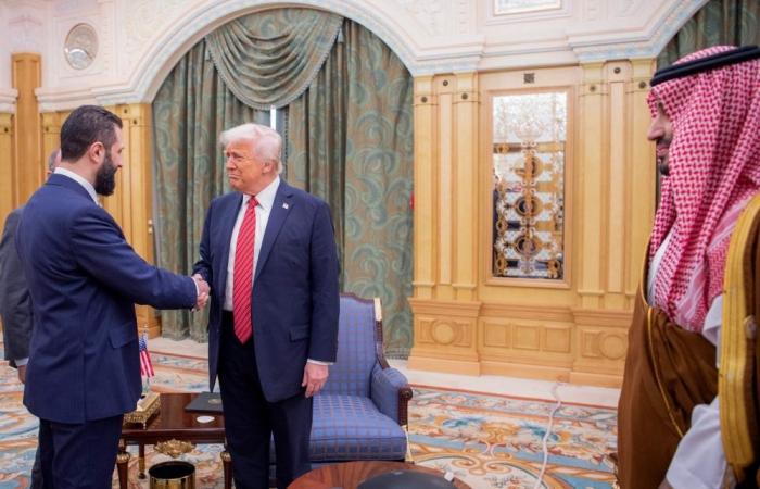 After lifting sanctions on Syria, Trump urges new leader to normalise ties with Israel