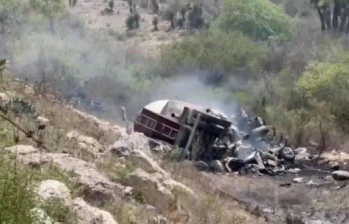 At least 21 killed in crash in Mexico, official says