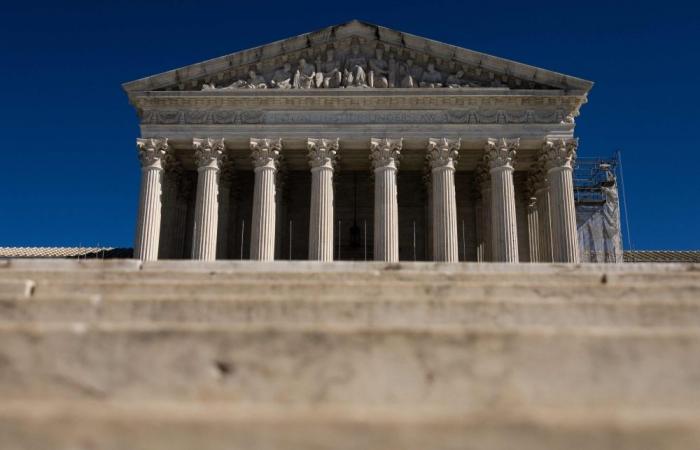 Trump slams Supreme Court for blocking deportation of alleged Venezuelan gang members under Alien Enemies Act
