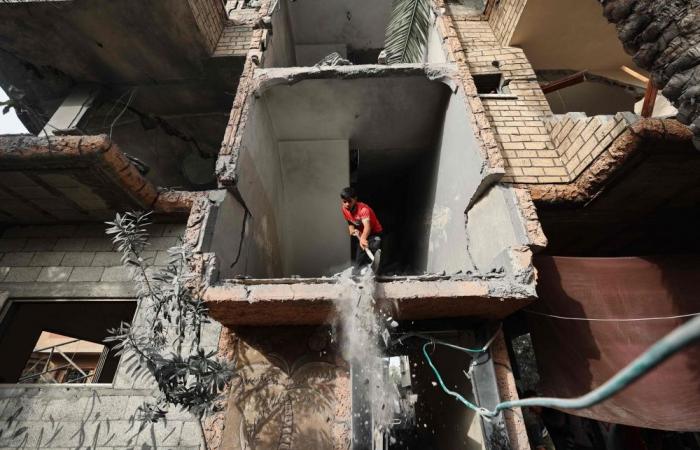 Israeli bombardment escalates in Gaza, killing at least 100 overnight as ceasefire talks stall