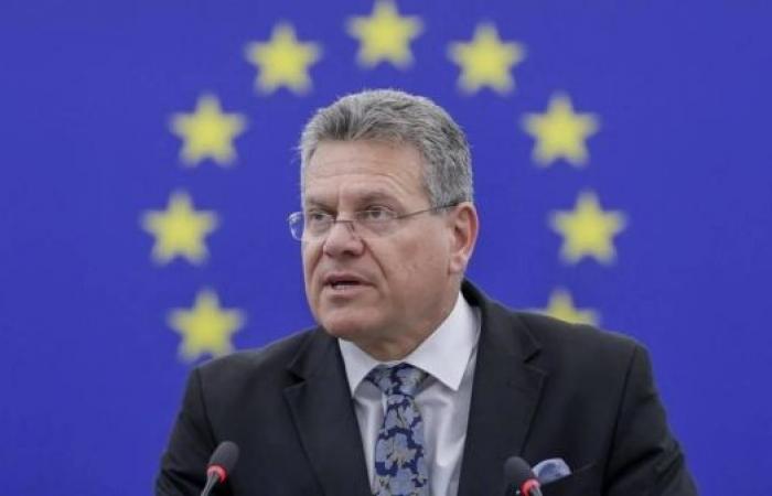 EU warns of retaliation as Trump threatens 50% tariffs on European exports