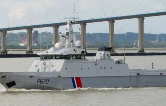 France seizes UK fishing vessel over alleged illegal activity in Channel waters