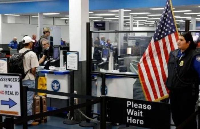 Trump signs ban on travel to US by nationals from 12 countries