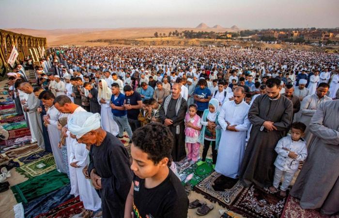 Haj pilgrims complete ‘stoning of the devil’ as Aidiladha begins