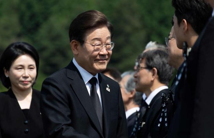South Korea’s president Lee seeks quick tariff resolution in first call with Trump