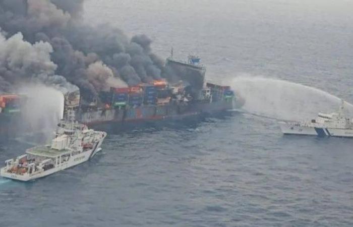 Four crew members missing as Singapore-flagged cargo ship burns off India coast