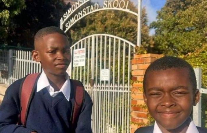 Safety fears force Cape Town parents to seek former white-only schools