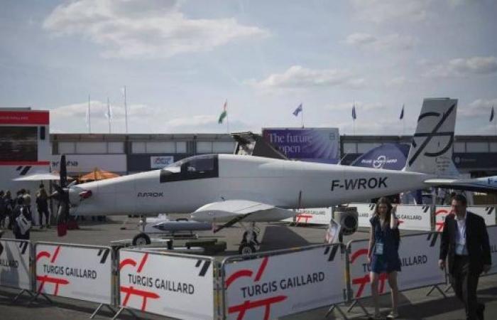 Drones take center stage as Europe races to catch up at Paris Air Show