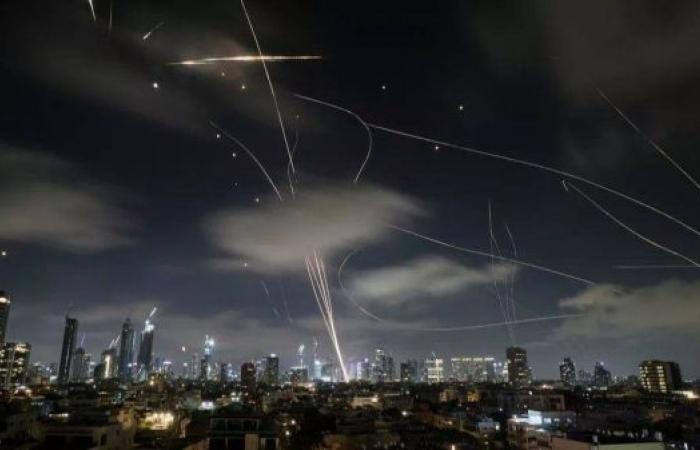 Explosions heard in Tehran as Israel launches a new wave of airstrikes