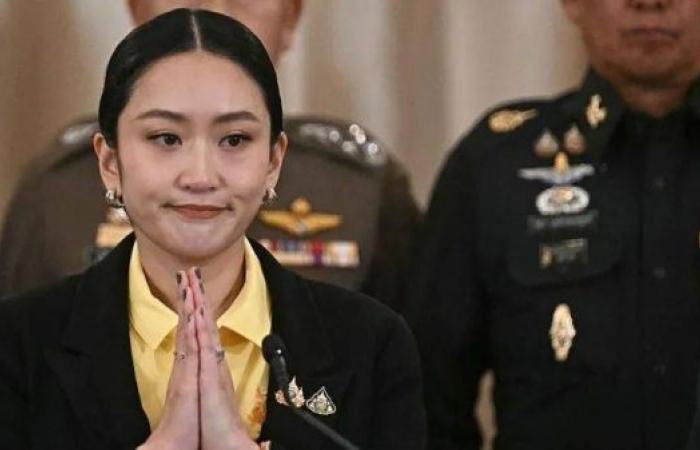 Thai PM faces calls to quit after leaked phone call