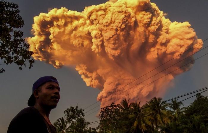 Bali flights restart as Mount Lewotobi eruption disruption clears