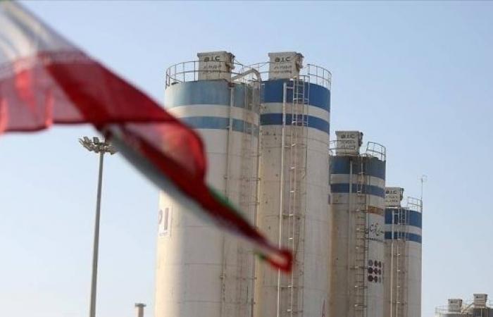 Israel strikes Iranian nuclear facility, prepares for extended conflict
