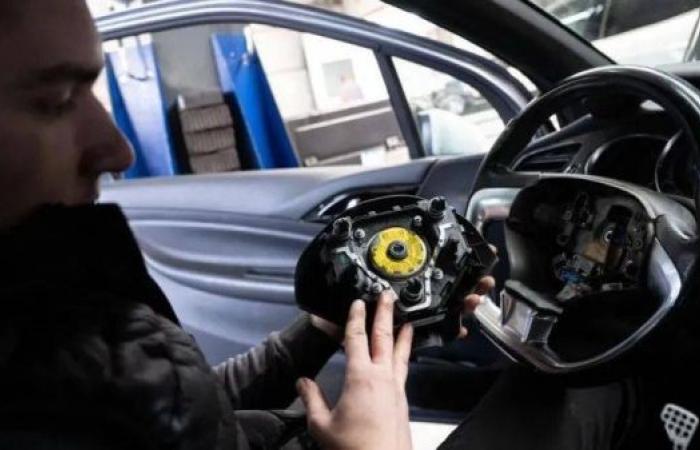 Deadly airbag fault sees 2.5m cars recalled in France