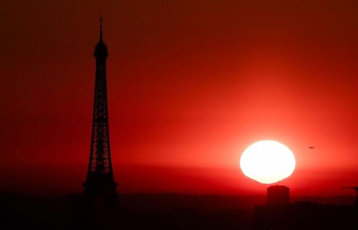 Europe sizzles as early heatwave breaks records, shuts schools and monuments