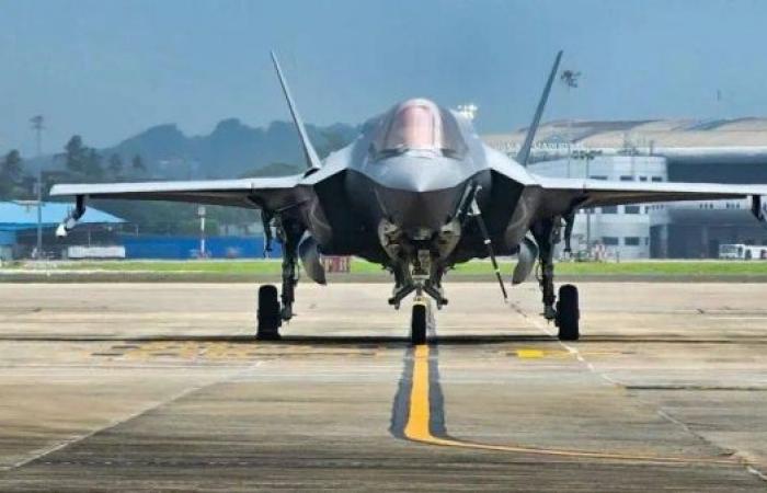 Stranded UK F-35 jet becomes unexpected star in Indian tourism campaign