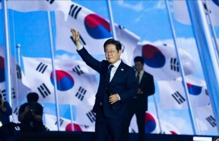 President Lee's approval rating soars to 65% as South Korea enters new political chapter