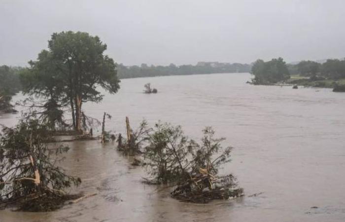 Desperate search continues as Texas flood kills 51, including 15 children