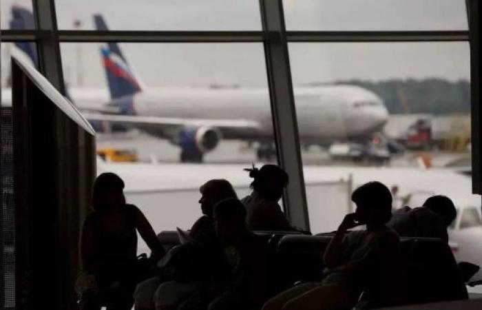 Ukrainian drones disrupt Russian air travel, transport minister fired