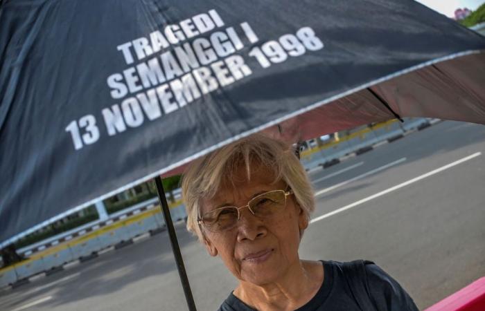 Rewriting the past: Indonesia’s new history books spook scholars