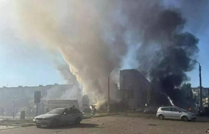 Russia strikes shopping center in eastern Ukraine with 500-kilogram bomb