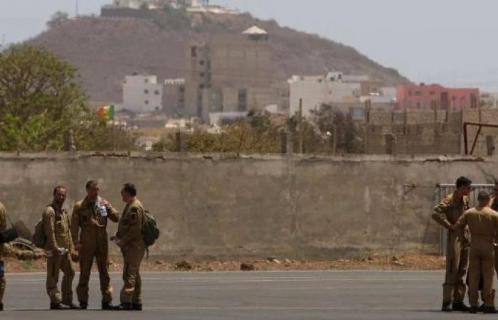 France withdraws troops from Senegal, ending military presence in West Africa