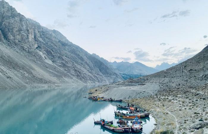 Pakistan bans new hotels near scenic lakes to protect nature from environmental devastation