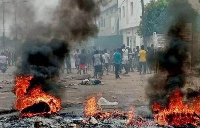 Furious protests at move to cement Togo ruling family's grip on power