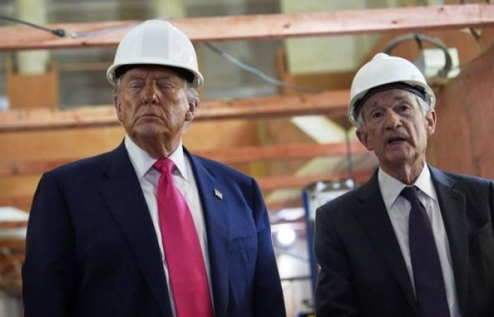 Trump, Powell clash at Fed headquarters over $3B renovation cost amid rate standoff