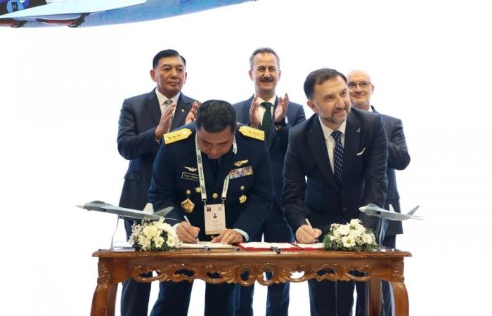 Indonesia signs contract with Turkiye to buy 48 KAAN fighter jets