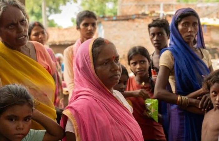New voters list in Indian state includes wrong photos and dead people
