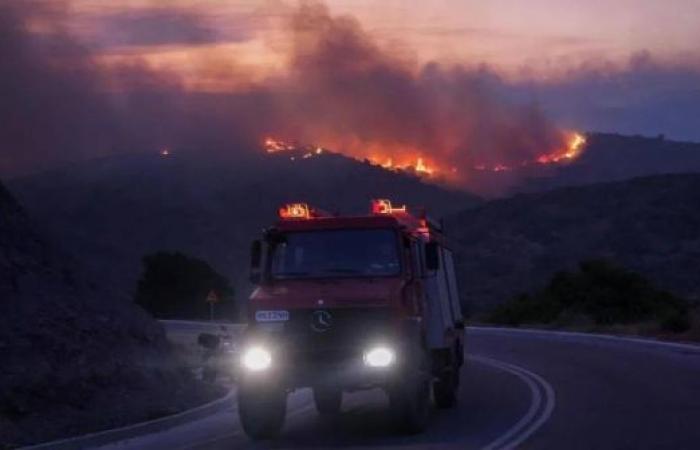 Greece battles wildfires as heatwave rages across southern Europe