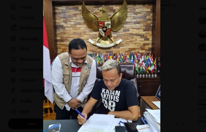 Prabowo’s first Cabinet casualty: Deputy manpower minister faces extortion rap