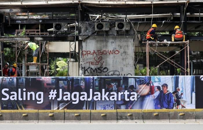 Inequality, job cuts fuel Indonesia unrest despite govt concessions